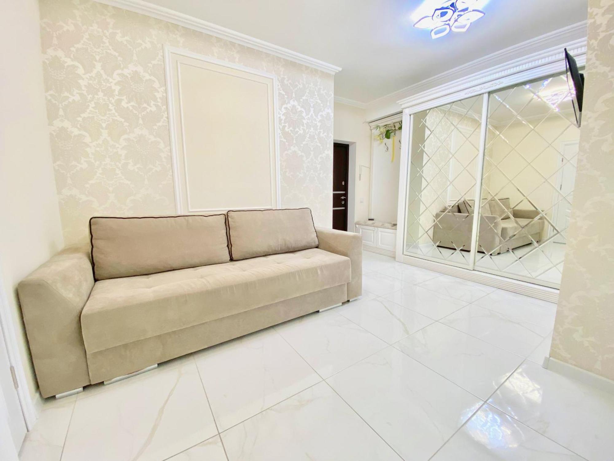 Apartament Confort キシナウ エクステリア 写真