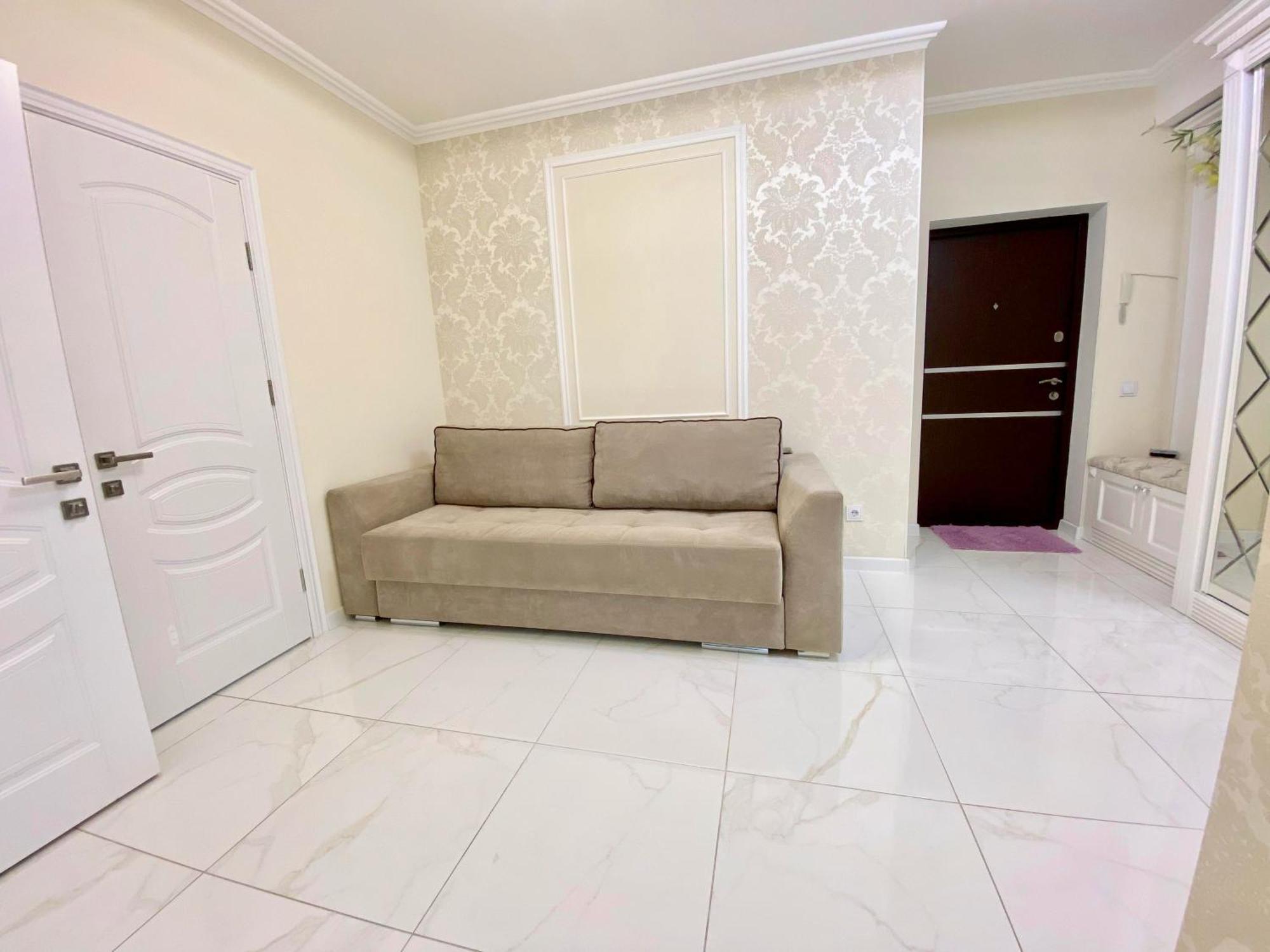 Apartament Confort キシナウ エクステリア 写真