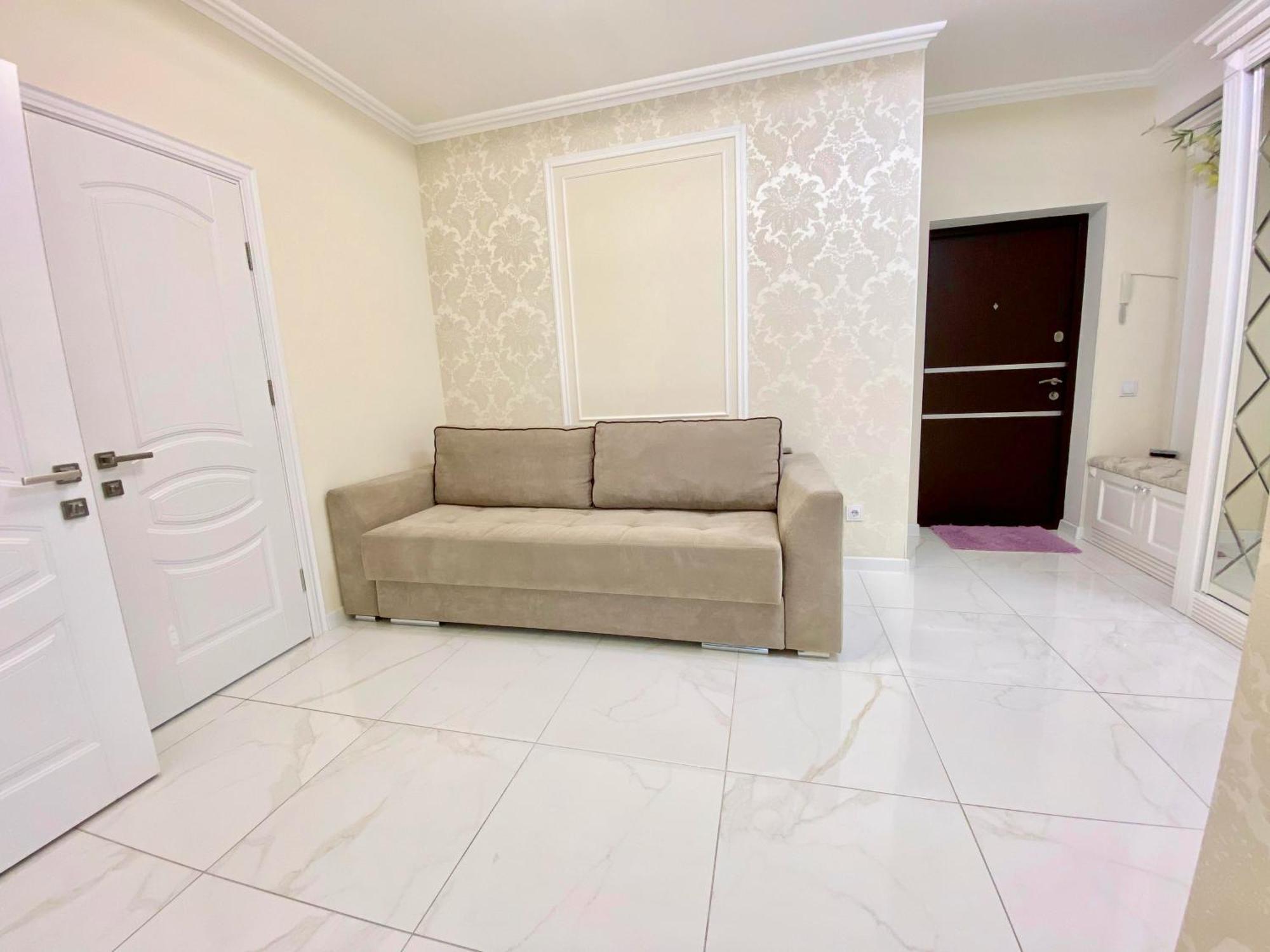 Apartament Confort キシナウ エクステリア 写真
